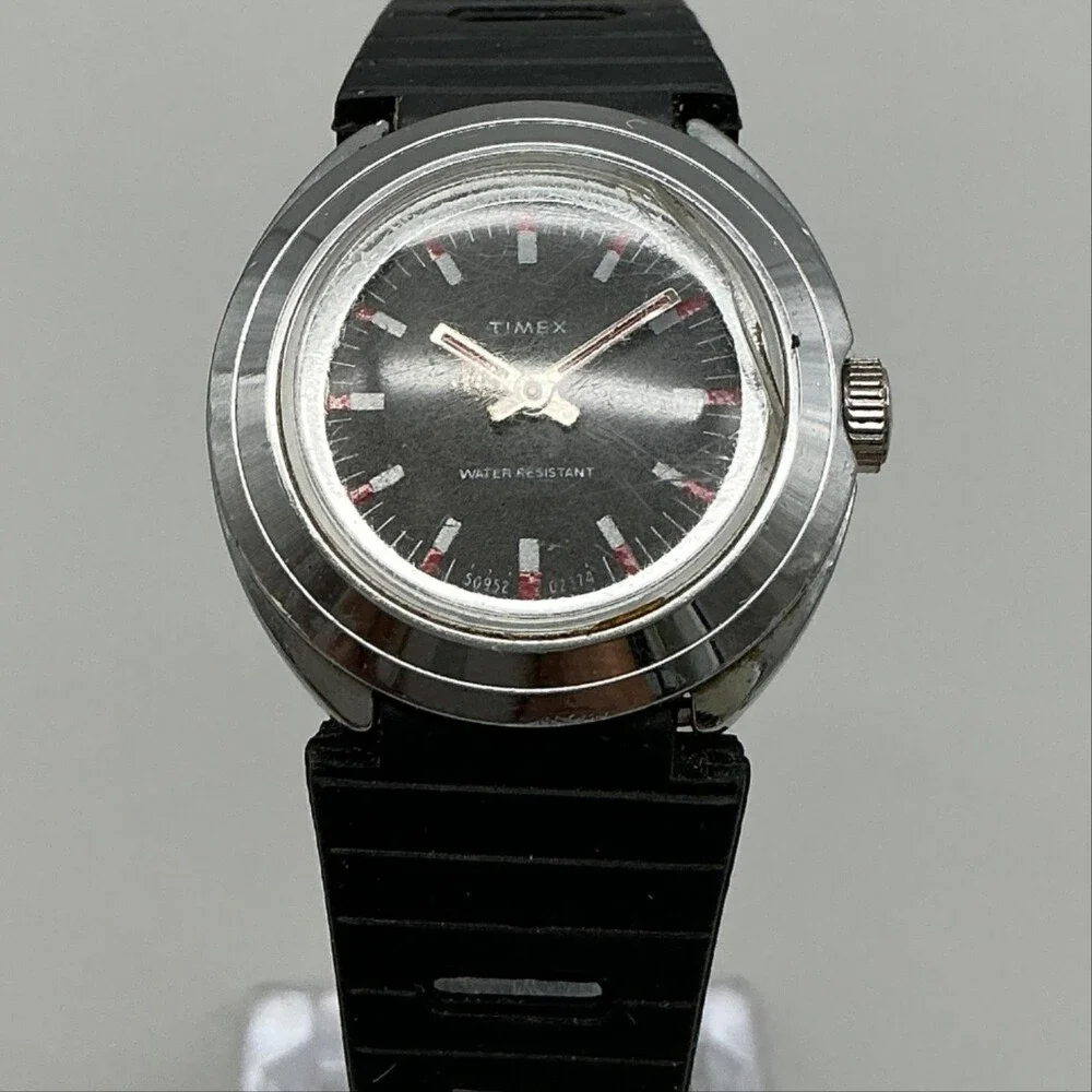 Vintage Timex Mens Watch 27mm Black Dial Water Resistant Sport New Battery